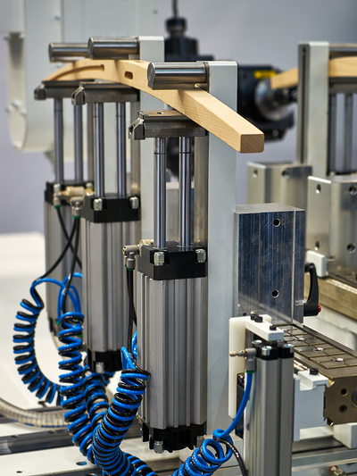 Pneumatic cylinders in operation